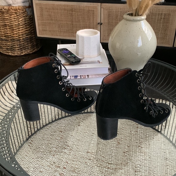 Jeffrey Campbell Cors Black Suede Booties, Size 8.5 - Picture 6 of 9